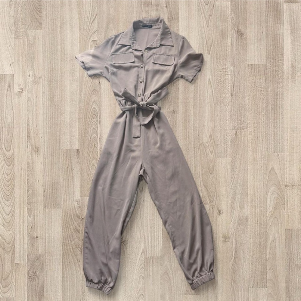 SHEIN Short-Sleeve Khaki/Tan Jumpsuit